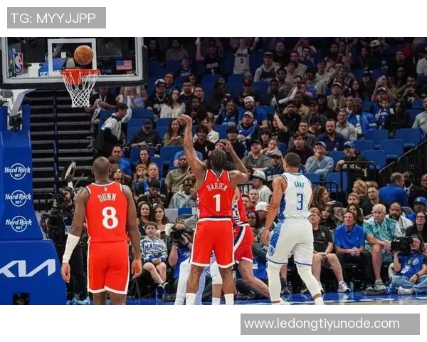 快船防守漏洞显著三分球频频失守背后的必然原因分析 快船防守漏洞显著三分球频频失守背后的必然原因分析