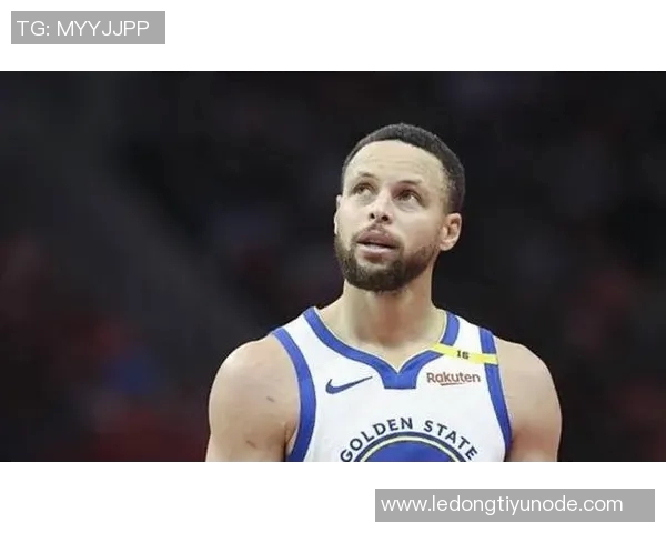 库里状态低迷失误频频23投仅得24分正负值惨淡21 库里状态低迷失误频频23投仅得24分正负值惨淡21