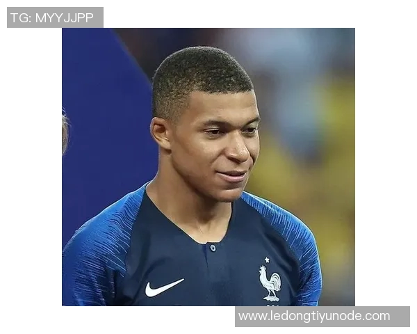 姆巴佩赛后庆祝献给11岁患病孩子展现温暖人性承诺感动全场