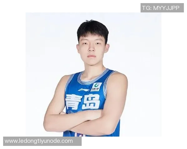 文胖:杨瀚森在年轻人心中承载姚明时代的篮球精神与梦想 文胖:杨瀚森在年轻人心中承载姚明时代的篮球精神与梦想