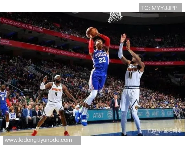 怀特闪耀全场29分钟内高效砍下30分7板9助助球队获胜 怀特闪耀全场29分钟内高效砍下30分7板9助助球队获胜