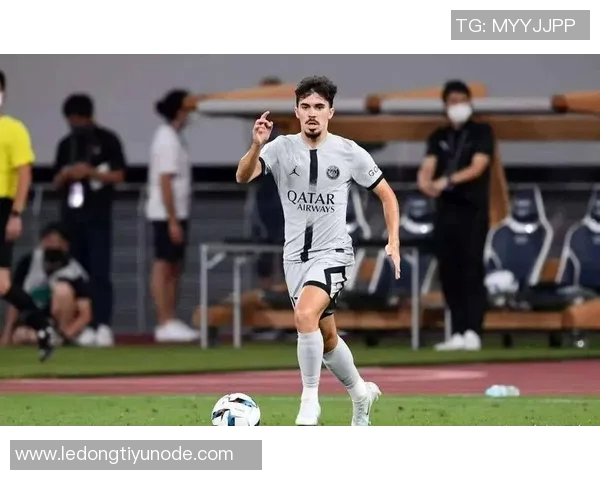 队报高度评价维蒂尼亚展现自由灵动风采引领新一代中场潮流 队报高度评价维蒂尼亚展现自由灵动风采引领新一代中场潮流