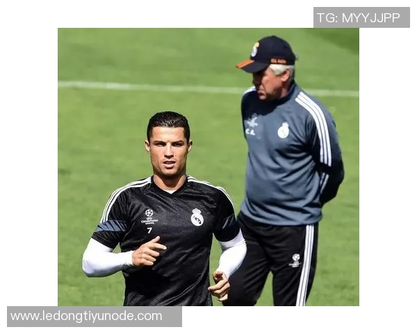 C罗重返曼联内幕揭秘经纪人门德斯如何利用球队恐慌心理