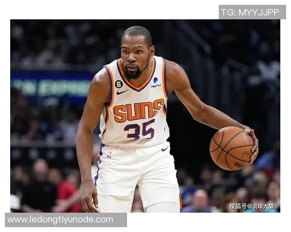 杜兰特自信宣言：我与乔丹科比詹姆斯同样伟大